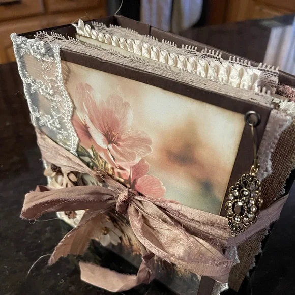 SOLD Junk journal SOLD - Picture 2 of 14